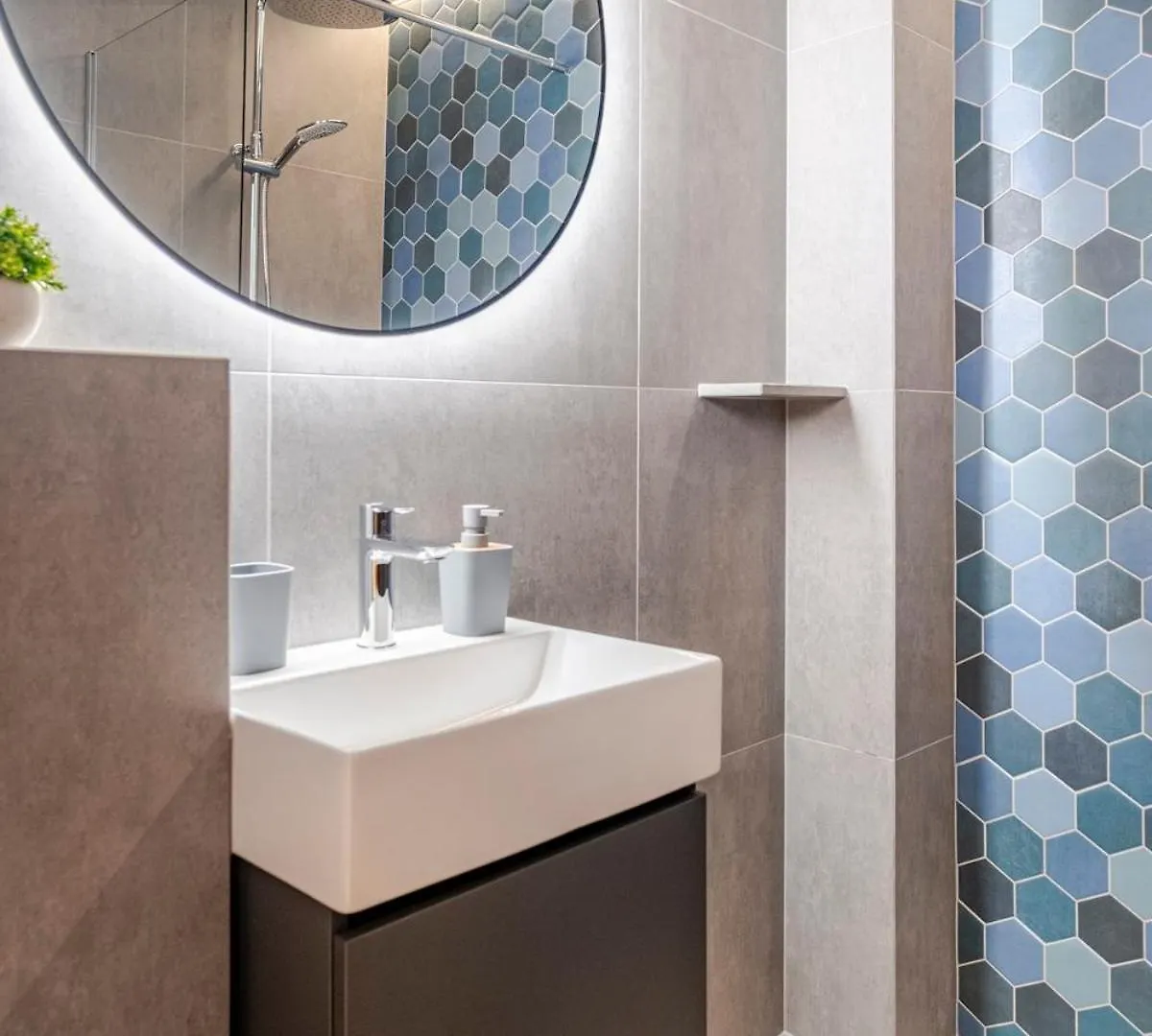 Apartment With Work/Study Room Close To Old Town Màlaga Španělsko