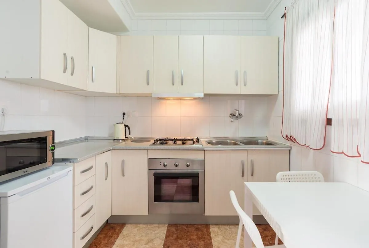 Apartment With Work/Study Room Close To Old Town Malaga 0*,  Spain